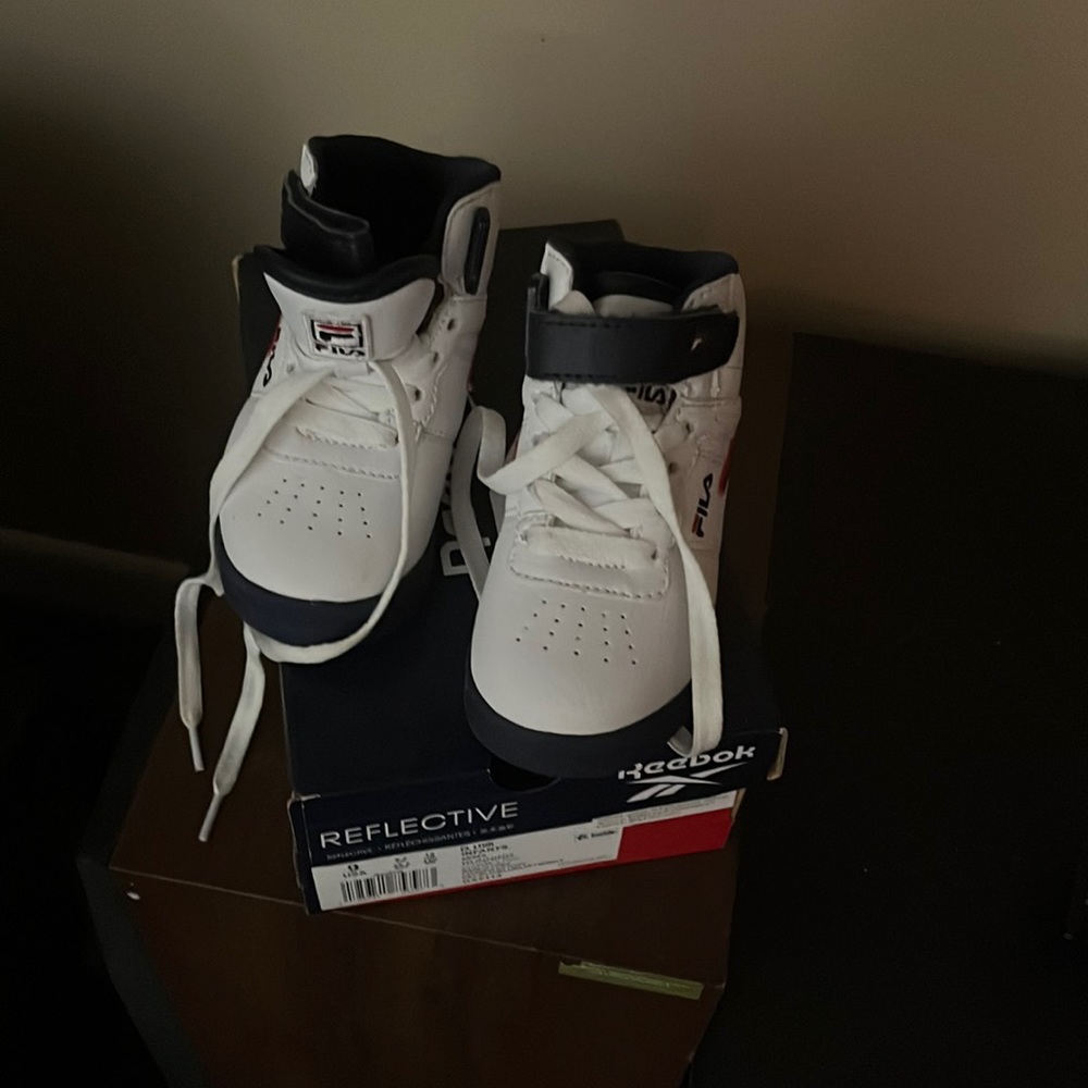 Fila  Toddler size 7 High Tops